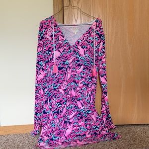 Lobstah roll cover up